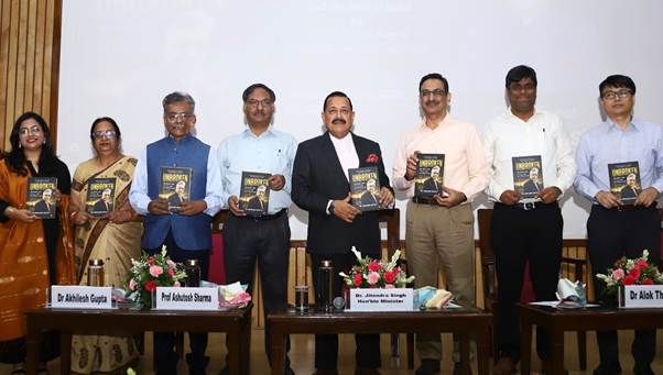 कैंसर से उबर चुके, प्रख्यात वैज्ञानिक की लिखी पुस्तक ‘अनब्रोकन: माय बैटल विद कैंसर एंड द विल टू लीड’’ का विमोचन