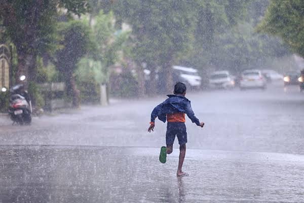 11 जुलाई को भारी बारिश की चेतावनी