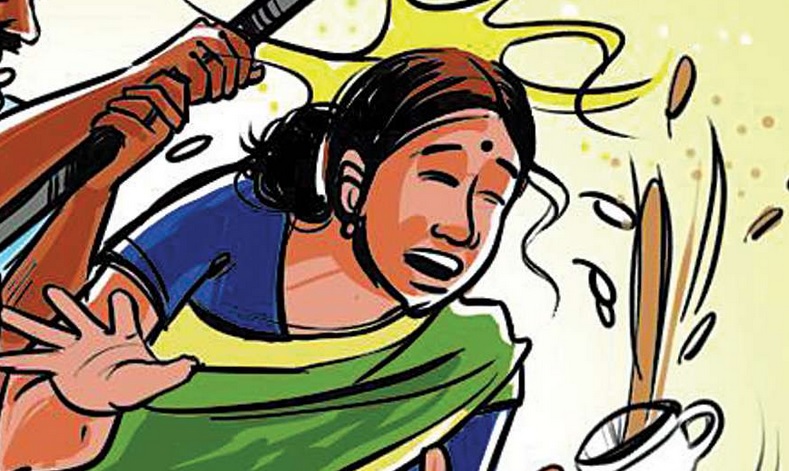 डायन कहकर महिला समेत परिवार के चार लोगों पर टांगी-लाठी से हमला