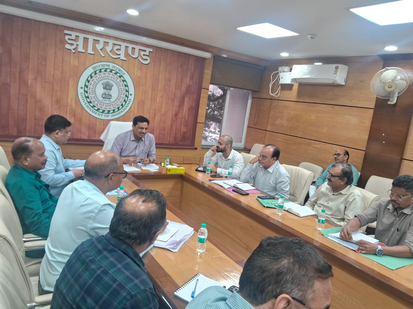 Rims में वर्ष के अंत तक सभी टीचिंग पद भरने का लक्ष्य, HMIS 100 प्रतिशत लागू करने का निर्देश