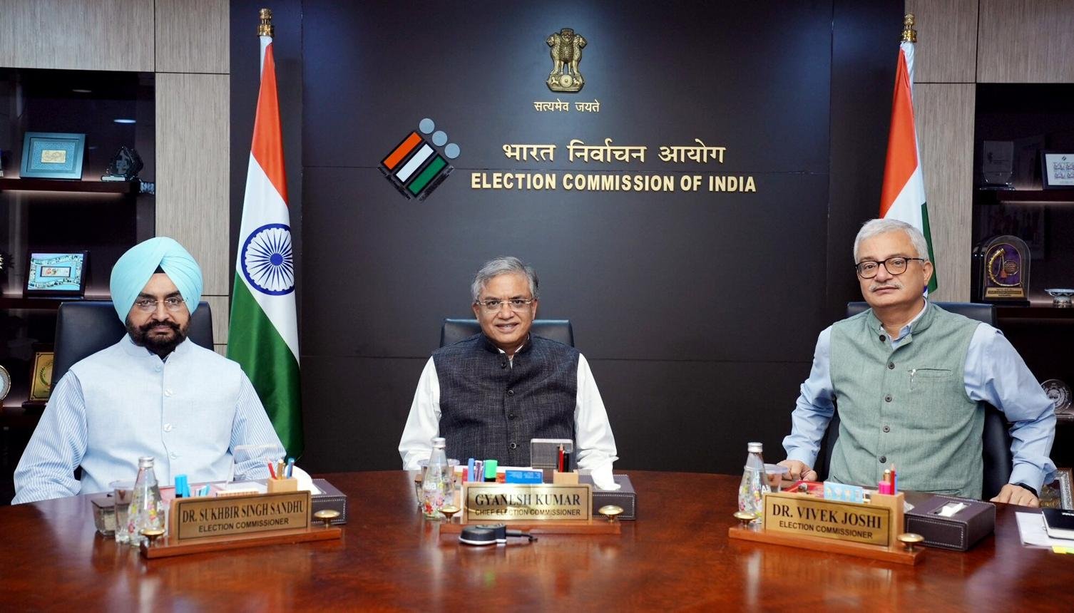 SIR पर चुनाव आयोग का बड़ा फैसला