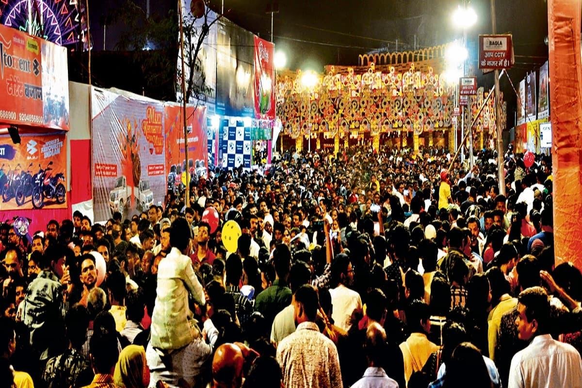 दुर्गा पूजा में महिलाओं की सुरक्षा पर विशेष ध्यान
