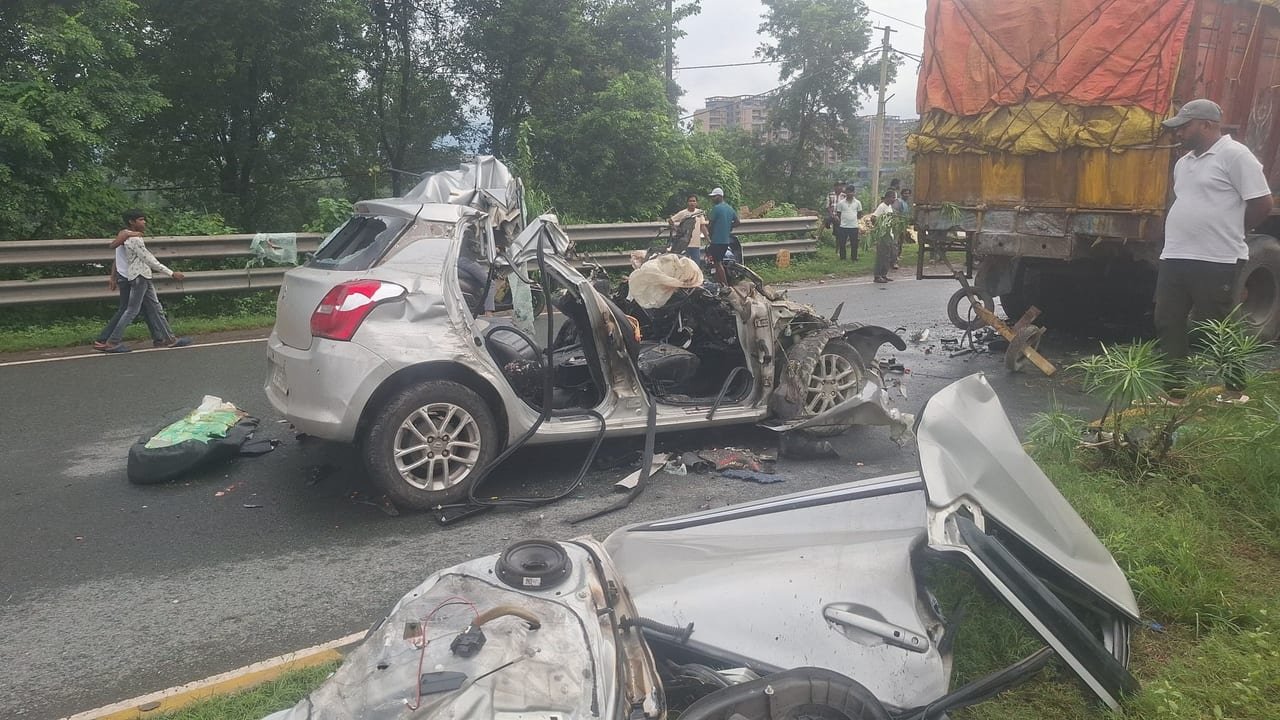 जमशेदपुर में भीषण सड़क हादसा, मंत्री की बेटी समेत चार की मौत