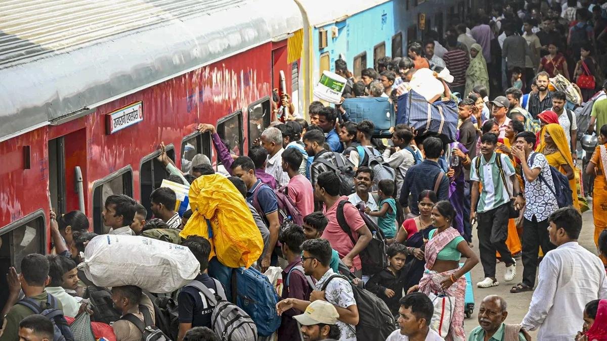 हटिया से बेंगलुरु और मुंबई के लिए पूजा स्पेशल ट्रेन