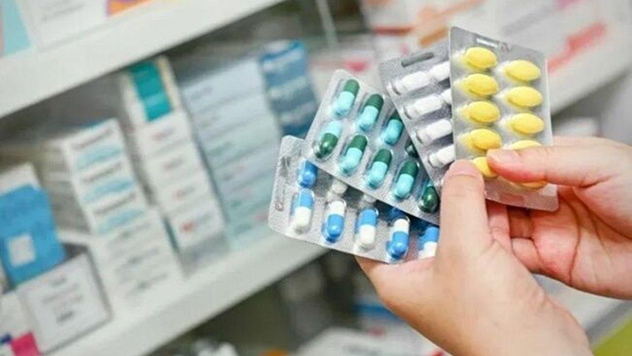 कैंसर के इलाज में इस्तेमाल होने वाली दवाएं।